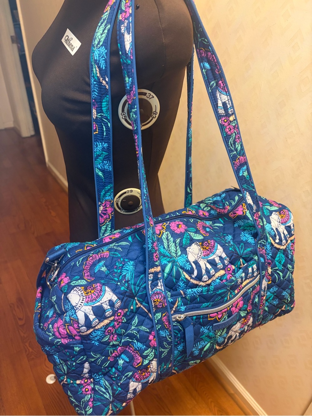 💙Vera Bradley Teal Quilted Duffel with Elephant & Floral Print🩷